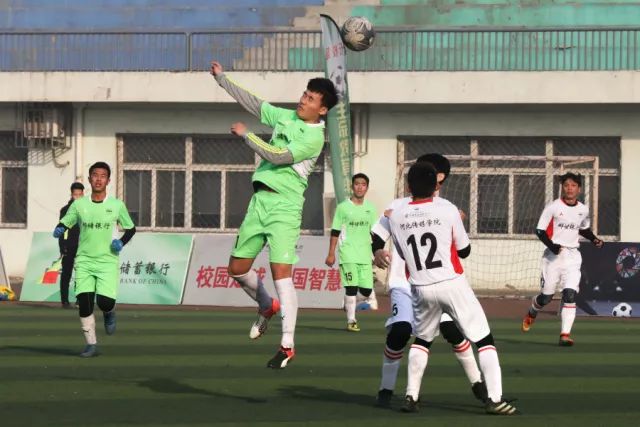 悲与喜 去与留 梦与真--年仅18岁王钰栋的一周